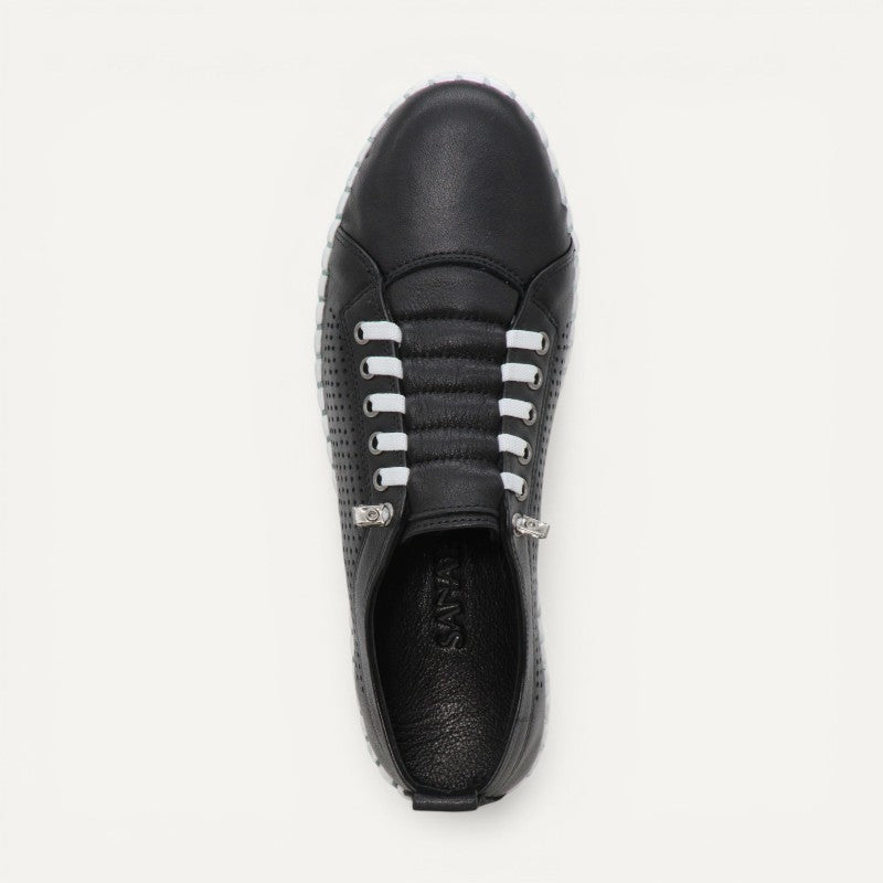 DEZI BLACK/WHITE