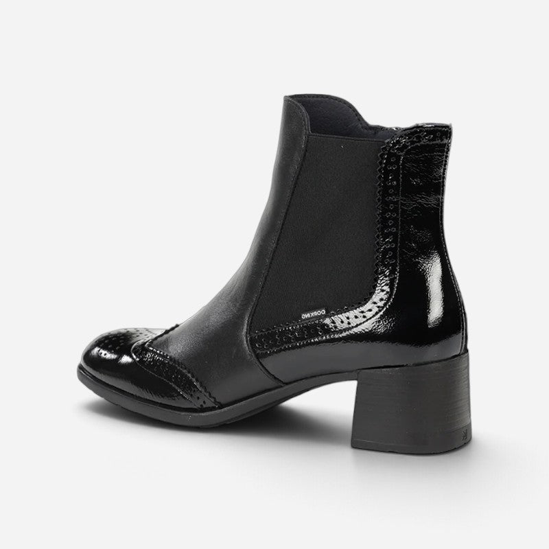 Ikia Boot Black Patent/Leather