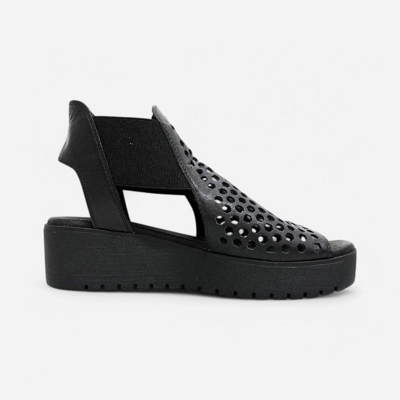 Odate Black
