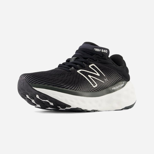 Women's Fresh Foam X 840v1 Black/Magnet
