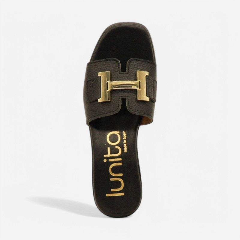 Women's Camila Black